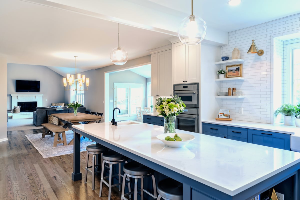 5 Tips for Combining a Kitchen and Dining Room in Your Next Remodel