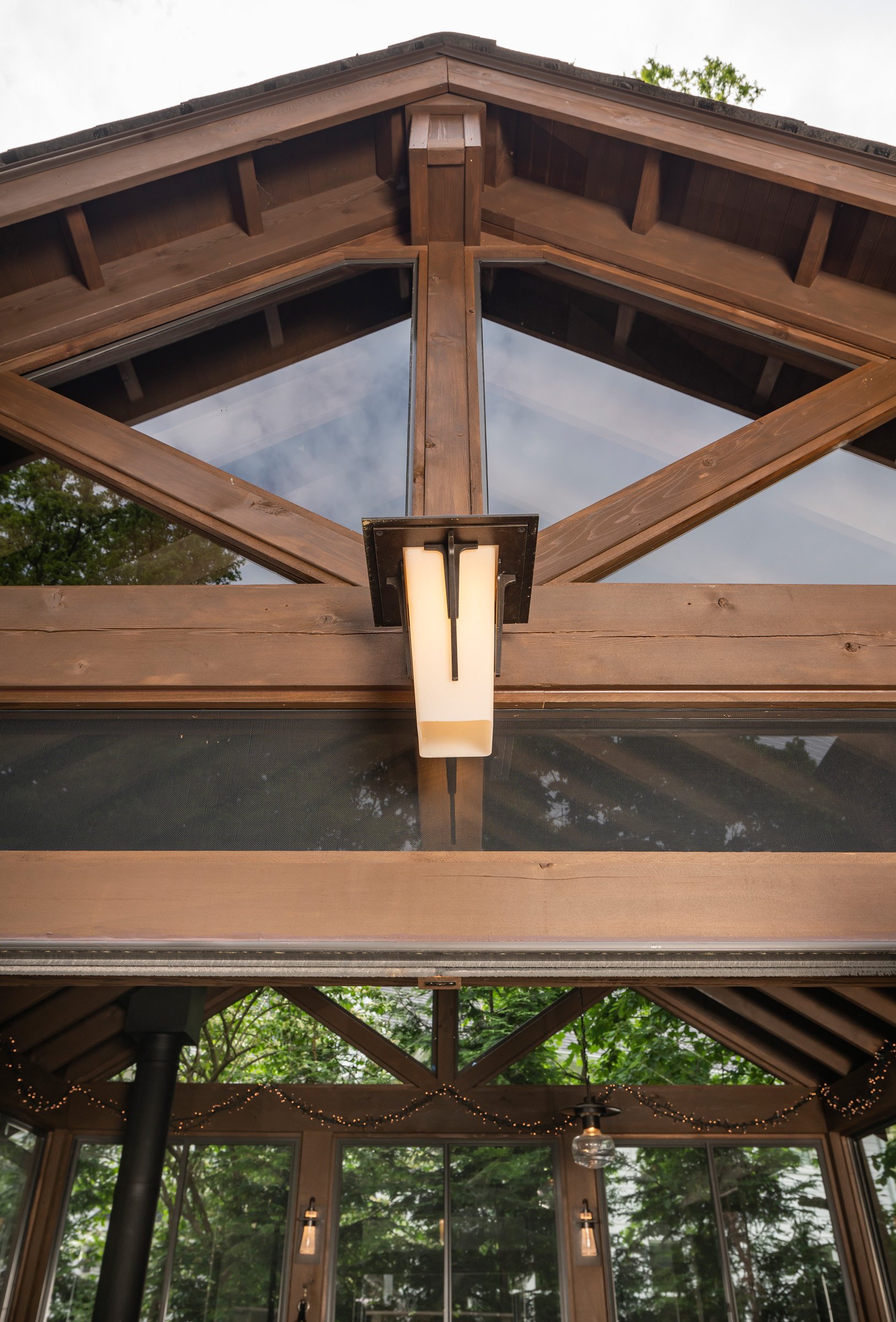 Meadowlark_KRON17009_EXTERIOR_DETAIL_SCREENED_PORCH_4879Porch_WS