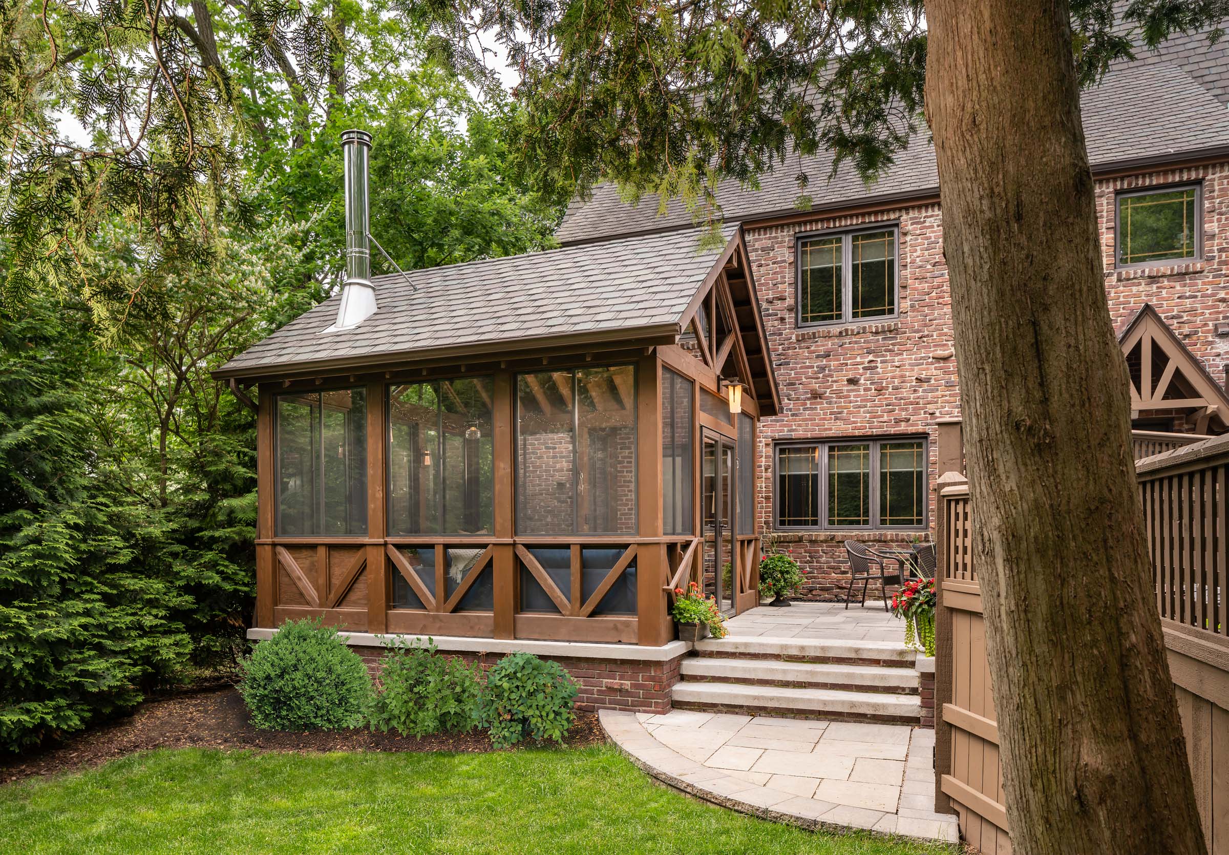 Meadowlark_KRON17009_EXTERIOR_SCREENED_PORCH_4803Porch_WS