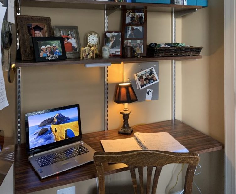 DIY – Turning Your Closet Into a Home Office