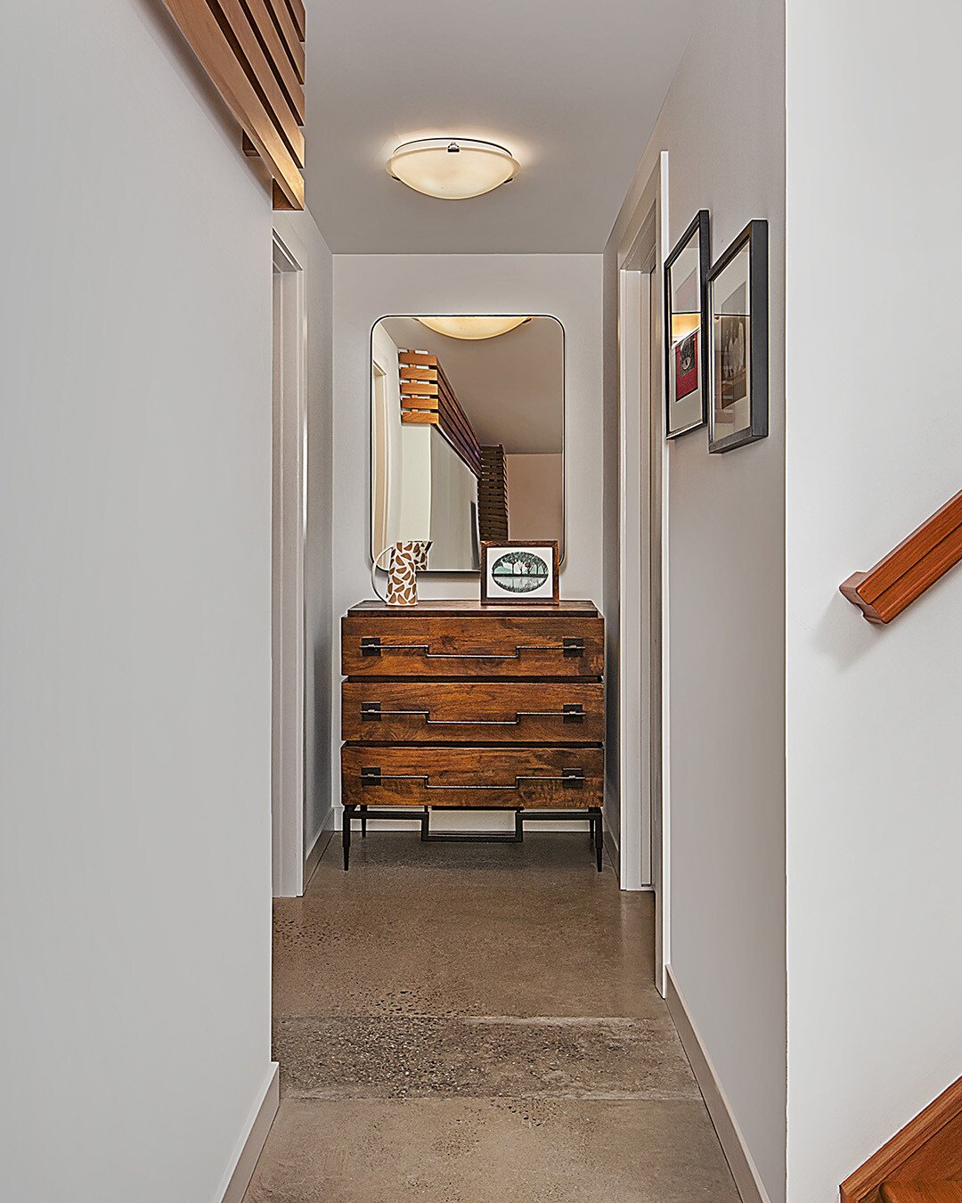 Meadowlark_21107_BASEMENT_REMODEL_HALLWAY_IMG_0729_Crop_WS