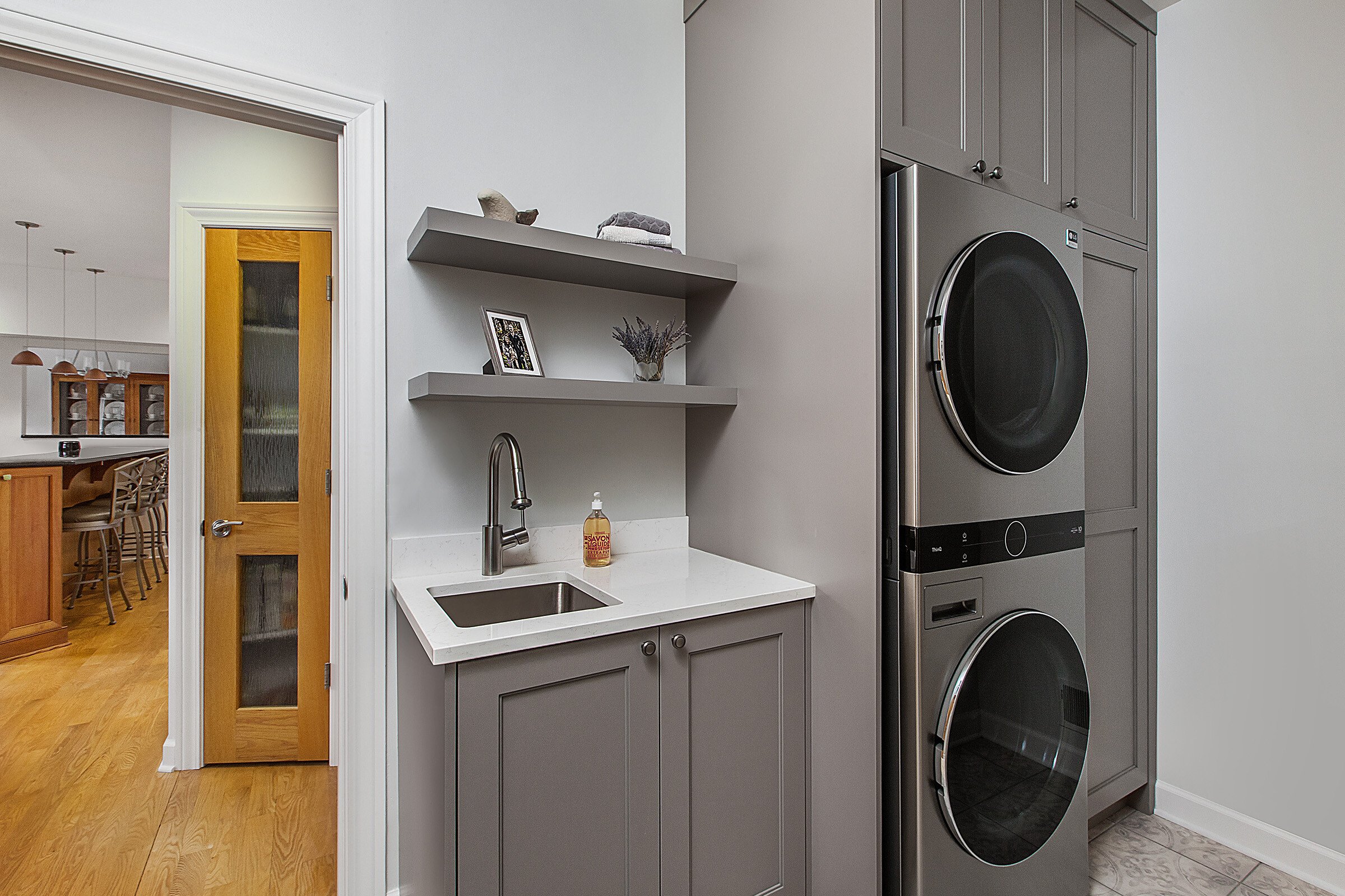 Meadowlark_21107_LAUNDRY_ROOM_REFRESH_IMG_0169_WS